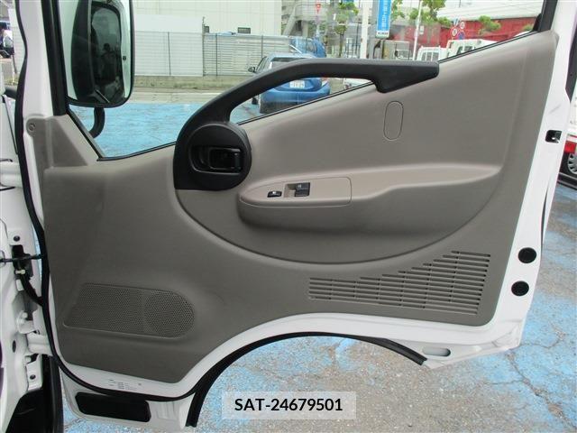 Nissan ATLAS 2019-05 331970-21