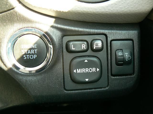 Toyota VITZ 2012-01 5646-7