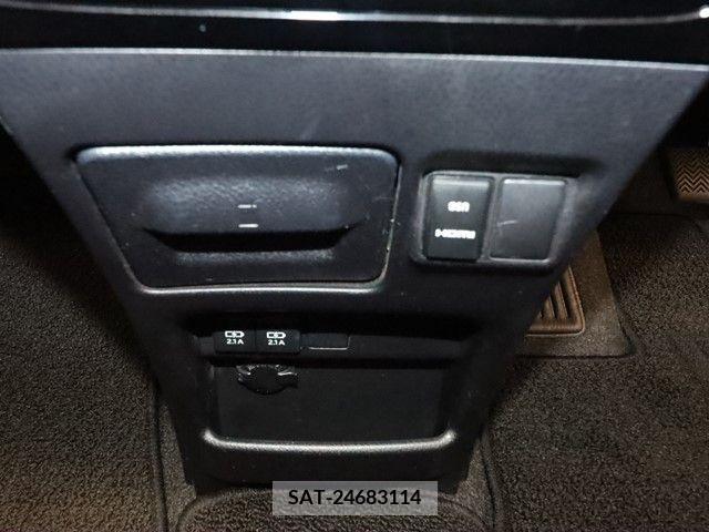 Toyota NOAH 2018-11 365103-12