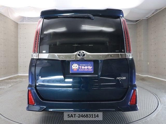 Toyota NOAH 2018-11 365103-23