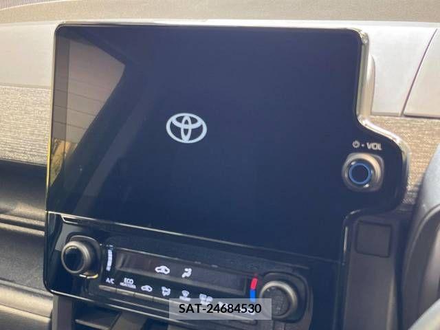 Toyota SIENTA 2022-10 313382-3