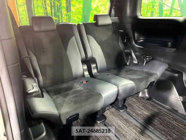 Toyota ALPHARD 2021-10 299519-10