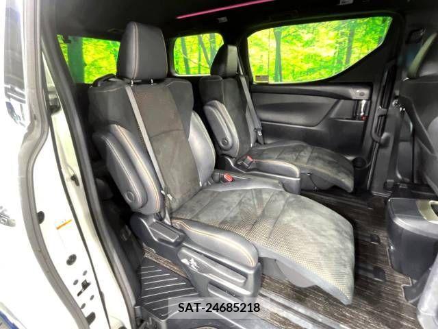 Toyota ALPHARD 2021-10 299519-9
