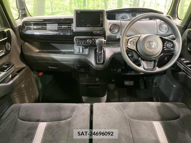 Honda N BOX CUSTOM 2021-03 373092-1
