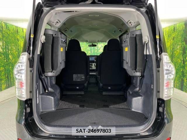 Toyota VOXY 2011-03 257423-10