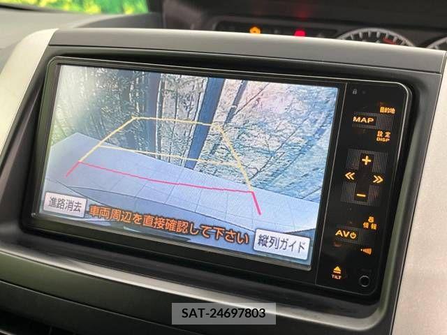 Toyota VOXY 2011-03 257423-3
