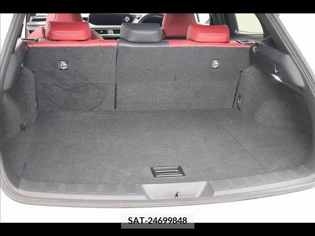 Lexus UX 2019-03 222640-13