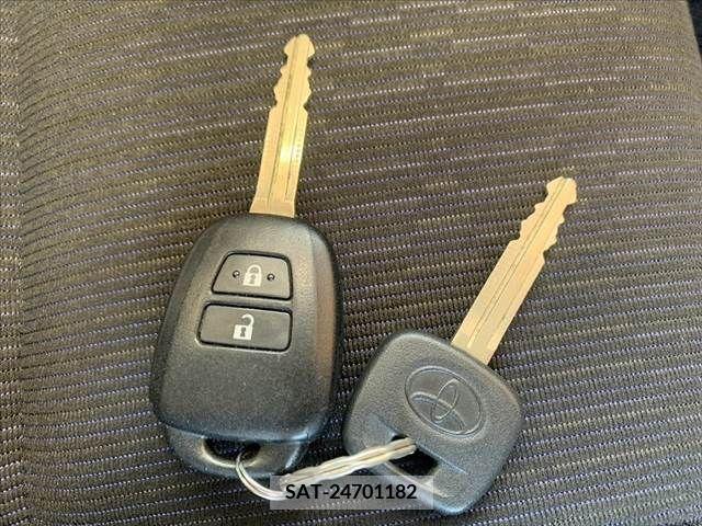 Toyota COROLLA FIELDER 2015-12 264616-3