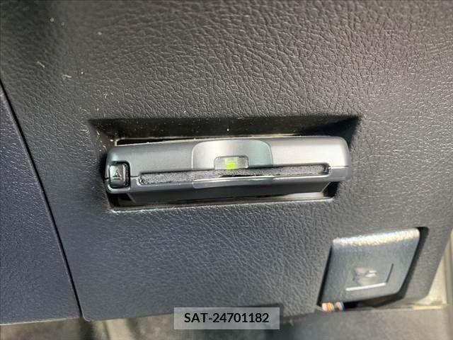 Toyota COROLLA FIELDER 2015-12 264616-2