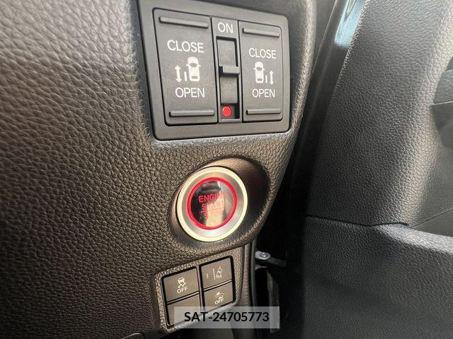 Honda N BOX CUSTOM 2018-06 346823-5
