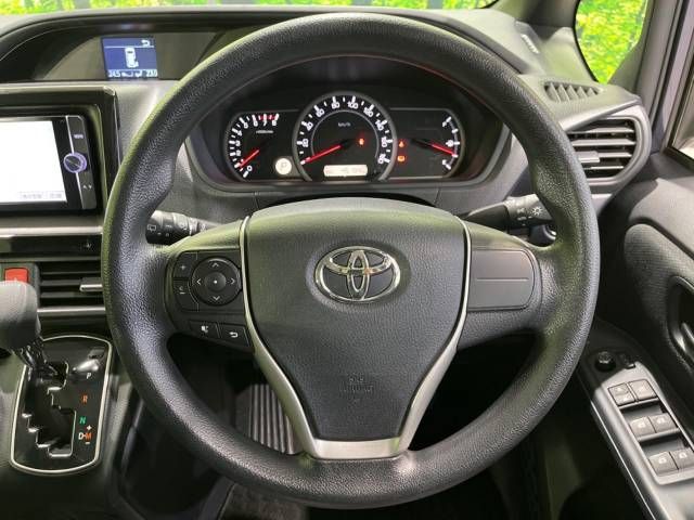 Toyota VOXY 2014-02 183997-12
