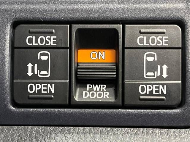 Toyota VOXY 2014-02 183997-4