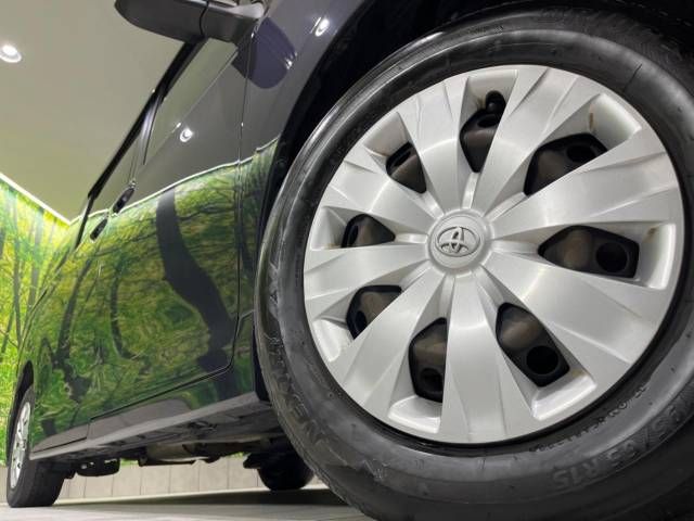 Toyota VOXY 2014-02 183997-14