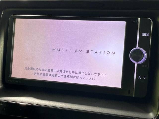 Toyota VOXY 2014-02 183997-2