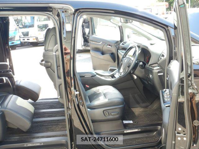 Toyota VELLFIRE 2018-02 288012-4
