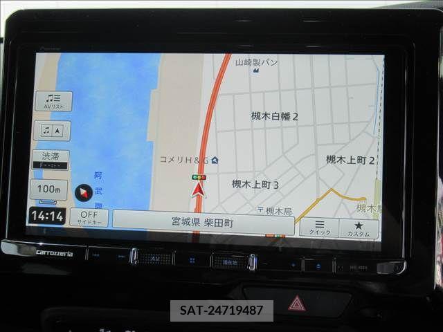 Honda N BOX CUSTOM 2022-02 278917-8