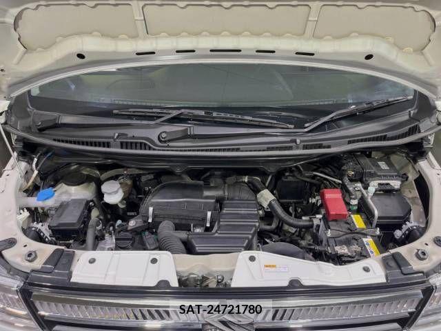 Suzuki WAGON R 2017-08 376538-18