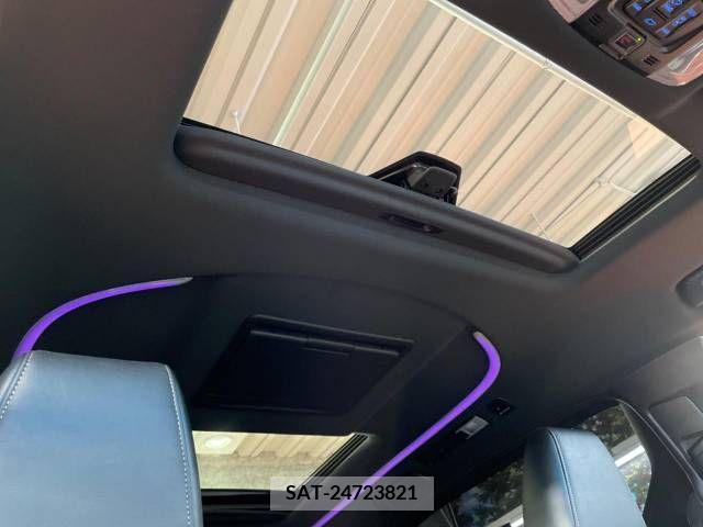 Toyota ALPHARD 2022-08 259070-1