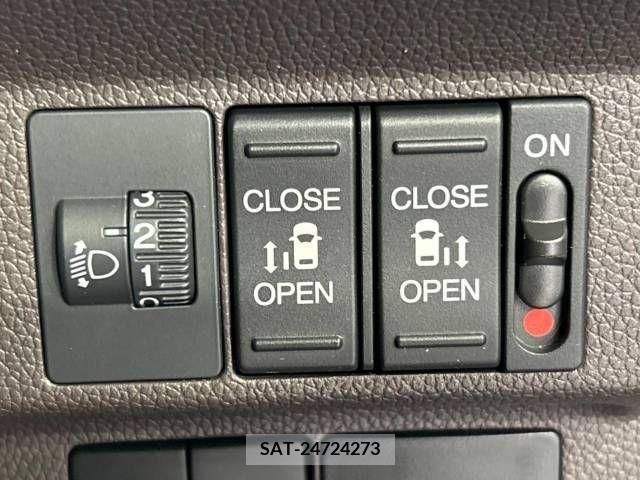 Honda FREED 2017-09 302915-4