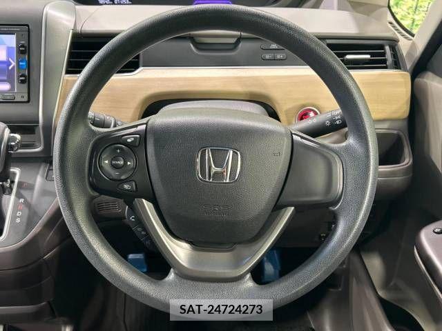 Honda FREED 2017-09 302915-11