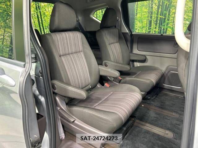 Honda FREED 2017-09 302915-9