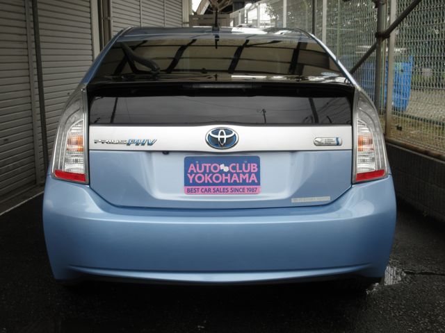 Toyota PRIUS PHV 2012-02 1740-25
