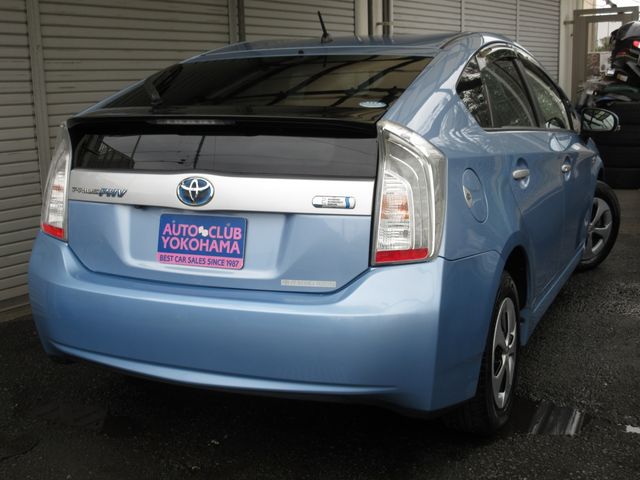 Toyota PRIUS PHV 2012-02 1740-27