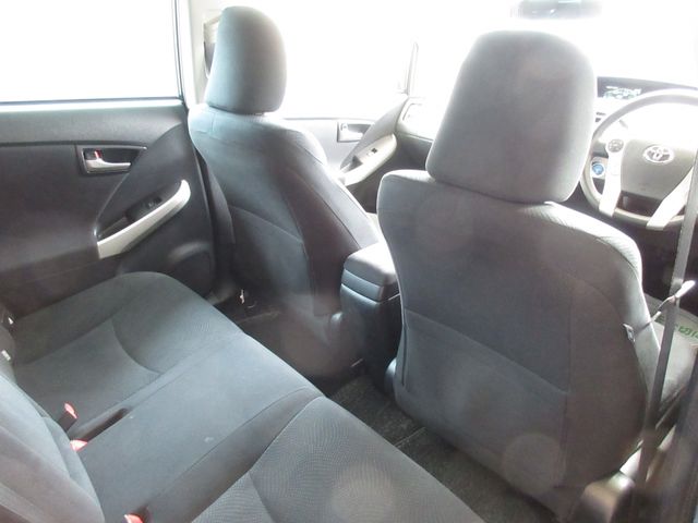 Toyota PRIUS PHV 2012-02 1740-8