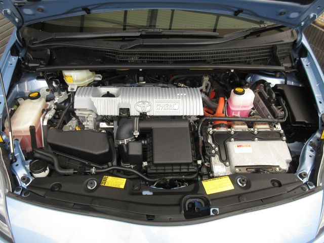 Toyota PRIUS PHV 2012-02 1740-3