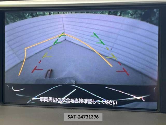Nissan FUGA 2011-12 216737-3