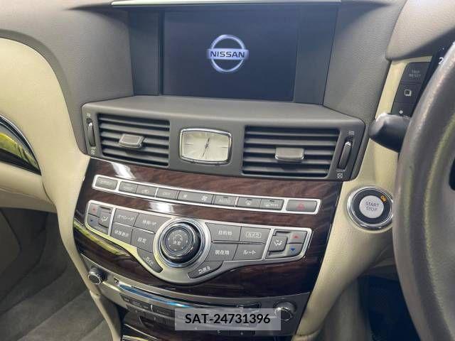 Nissan FUGA 2011-12 216737-2
