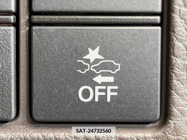 Honda N BOX 2019-08 364605-3