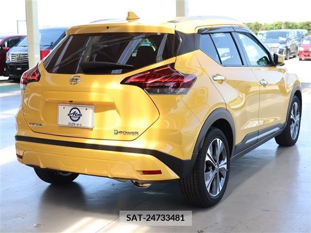 Nissan KICKS 2022-03 274036-5