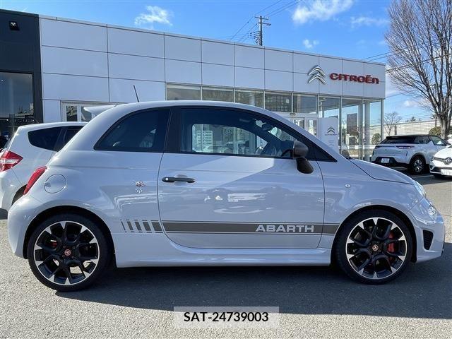 Abarth 595 2020-10 270615-3