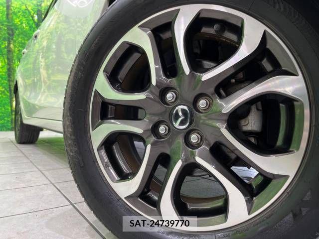 Mazda DEMIO 2014-12 297188-12