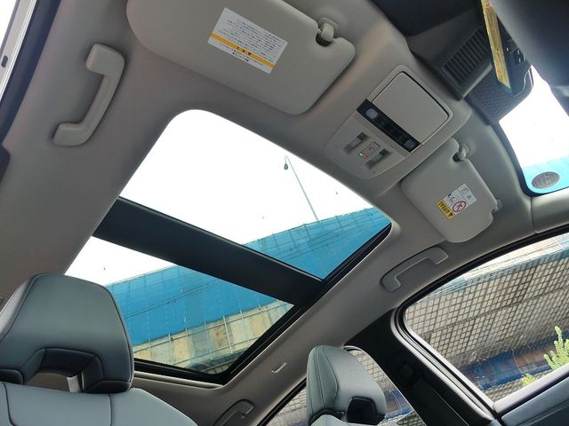 Nissan Ariya 2023-09 18562-18