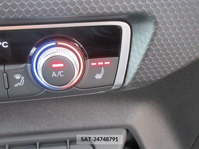 Audi A1 2021-09 239624-23