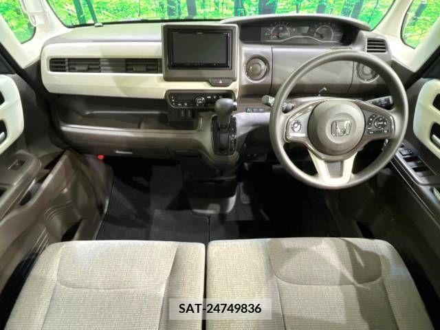 Honda N BOX 2021-10 364668-1