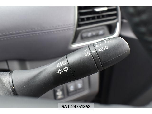 Nissan SERENA 2020-08 351176-14