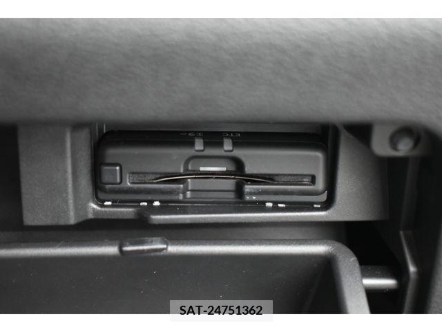 Nissan SERENA 2020-08 351176-6