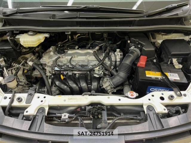 Toyota NOAH 2017-09 385015-19