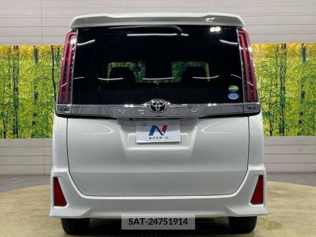 Toyota NOAH 2017-09 385015-16