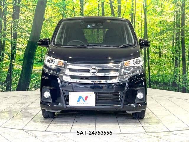 Nissan DAYZ 2015-12 333953-14