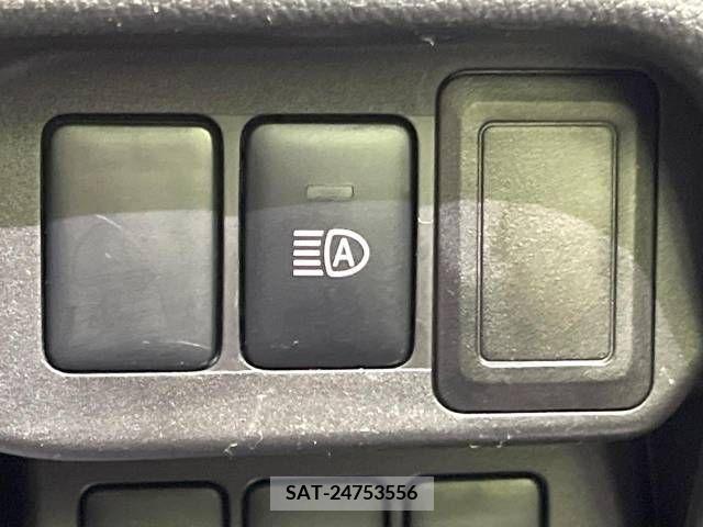 Nissan DAYZ 2015-12 333953-7