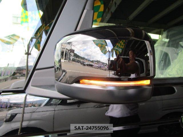 Honda N BOX CUSTOM 2023-10 380173-17