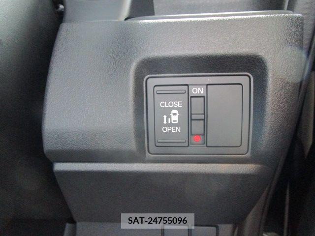 Honda N BOX CUSTOM 2023-10 380173-12