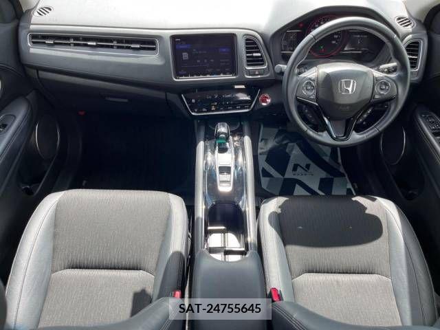 Honda VEZEL 2018-07 370000-1