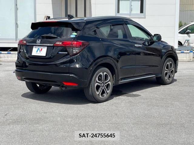 Honda VEZEL 2018-07 370000-17