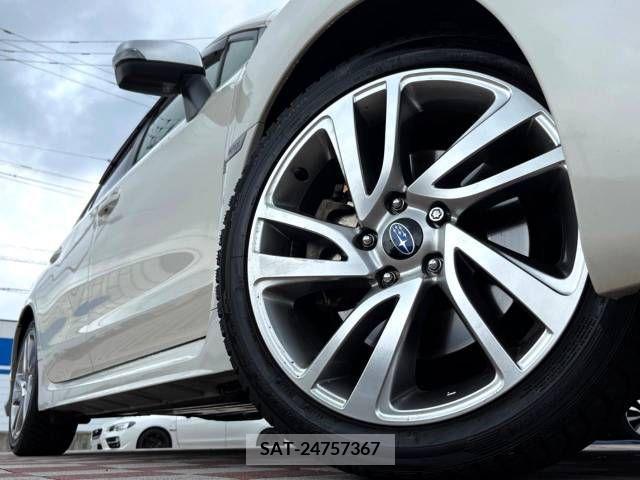 Subaru WRX S4 2015-07 316898-13