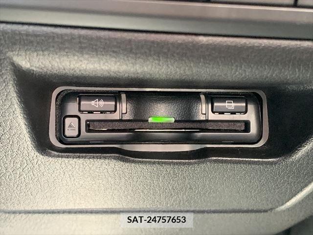 Mazda MAZDA3 2019-08 276431-9